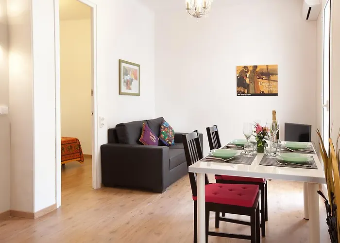 Centric Apartment El Molino Theater P1 Barcelona